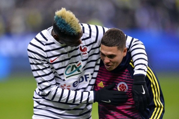 El encuentro de Juanfer y Pogba en un amistoso, allá por 2018