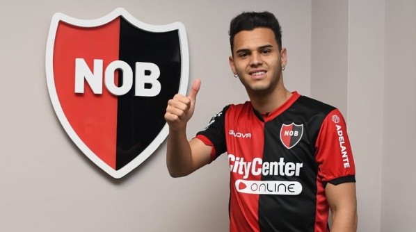 Ferreira fue el último en irse. Firmó a préstamo en Newell’s por 18 meses, con cargo y opción de compra. (Foto: Prensa Newells).