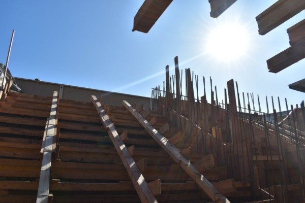 La escalinata que conecta el túnel único con el campo de juego (Foto: Prensa River)