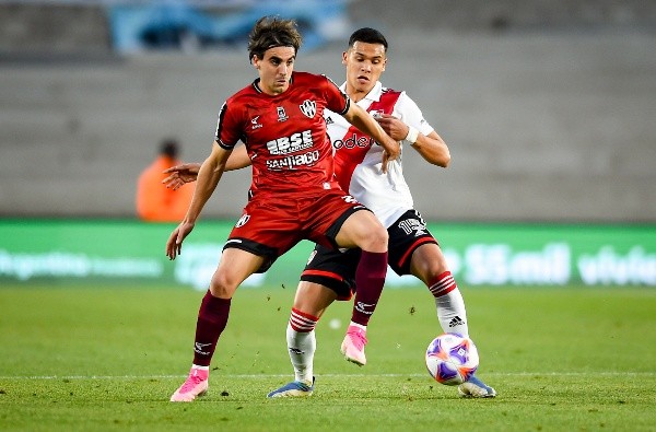 El Yacaré cumplió y mejoró mucho su juego, por eso fue una de las figuras del partido. (Foto: Getty).