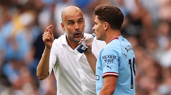 Pep no se cansa de remarcar todas las virtudes de Julián (Foto: Getty)