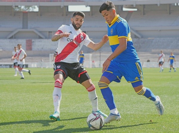 Primera convocatoria y primeros minutos oficiales para Paredes en 2022. (Foto: Prensa Boca).