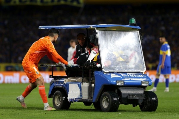 Momento en el que Aliendro se acercó a preguntar cómo estaba Aliendro. (Foto: Getty).