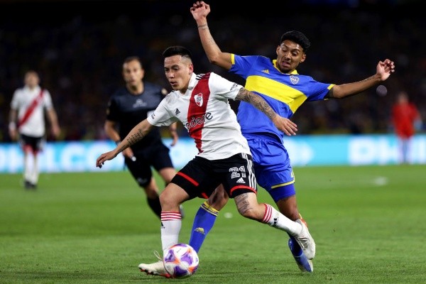 Barco marcó tres goles con el Manto Sagrado: a Racing y a Colo Colo, uno en cada partido por la fase de grupos de la Libertadores. (Foto: Getty).