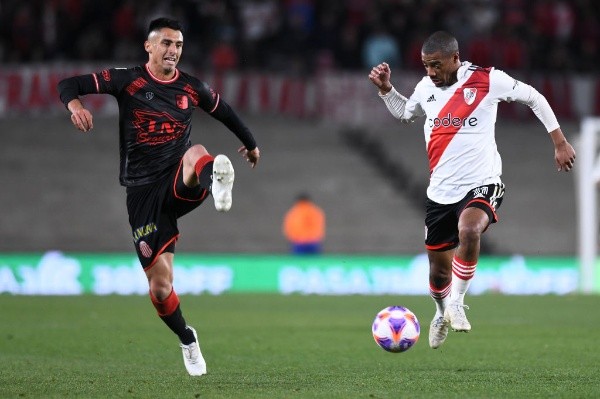 De la Cruz seguirá hasta diciembre de 2025 en River de no mediar inconvenientes. (Foto: Getty).