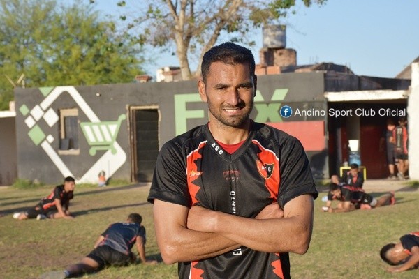 Así lo presentaron a Gonzalo Abán en Andino. (Foto: Prensa Andino)