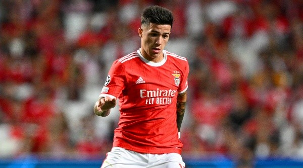 LISBON, PORTUGAL - OCTOBER 05: Enzo Fernández of SL Benfica in action during the UEFA Champions League group H match between SL Benfica and Paris Saint-Germain at Estadio do Sport Lisboa e Benfica on October 5, 2022 in Lisbon, Portugal. (Photo by Octavio Passos/Getty Images)-Not Released (NR)