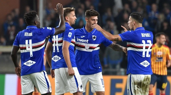 GENOA, ITALY - OCTOBER 30: UC Sampdoria players celebrate after score Gaston Ramirez during the Serie A match between UC Sampdoria and US Lecce at Stadio Luigi Ferraris on October 30, 2019 in Genoa, Italy. (Photo by Paolo Rattini/Getty Images)-Not Released (NR)