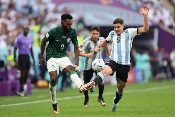 julian alvarez debut mundial argentina arabia saudita