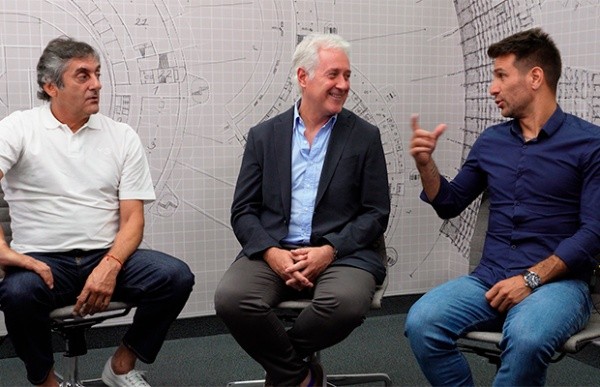 Leo Ponzio se sumó oficialmente a la estructura de trabajo del Millonario. (Foto: Prensa River).