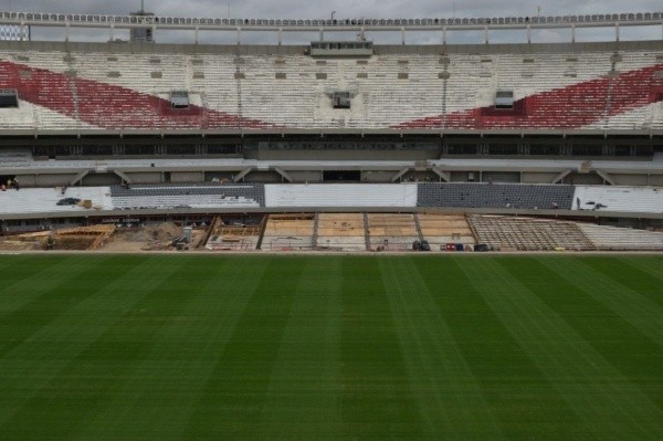 Avanzan las obras en la platea Belgrano (Foto @ObrasRiverPlate)