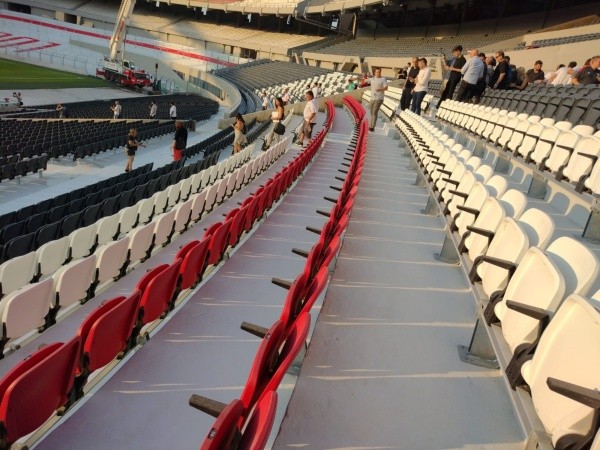 Colores riverplatenses, fundamental a la hora de la terminación de las plateas.