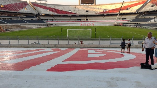 La visión perfecta que tendrán los hinchas desde las populares bajas.