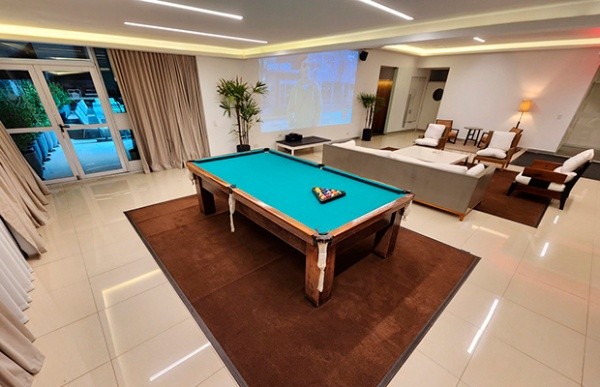 Las salas comunes y los espacios de espercimiento también fueron reacondicionados (Foto: Prensa River)