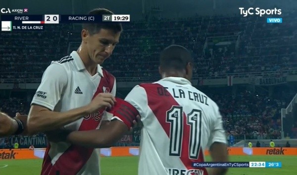 El debut de De La Cruz como capitán de River (Foto: Captura de TV)
